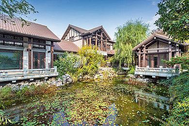 《8号出口》成为现象级恐游分析 阈限空间效应代表作